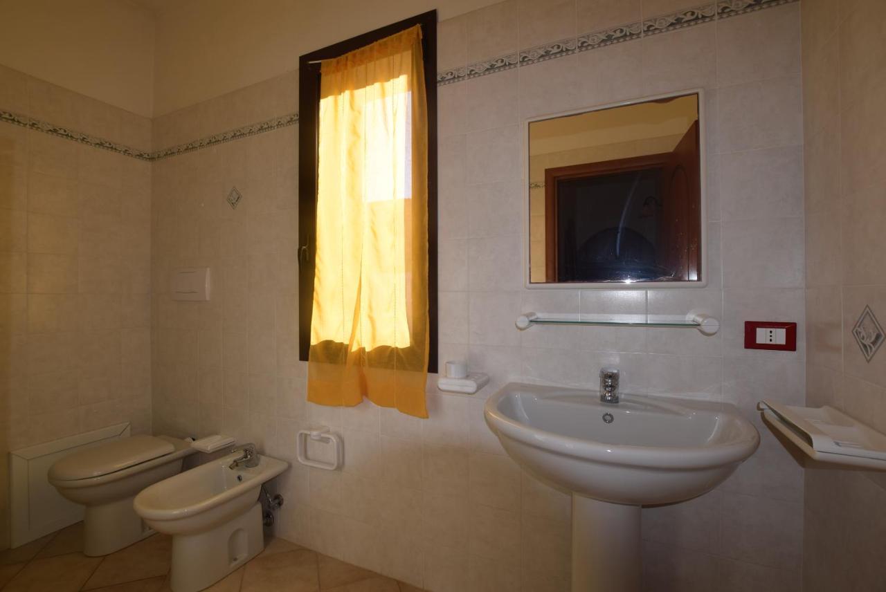 Residenza Sul Mare Aparthotel Valledoria  Εξωτερικό φωτογραφία